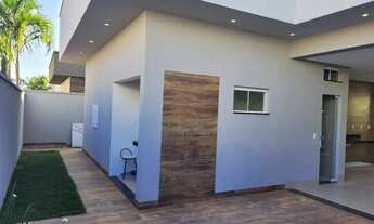 Imagem 5: Casa Térrea de Alto Padrão no Jardins Lisboa 4 Suítes, Piscina e Design Imponente