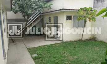 Imagem: CASA COMERCIAL BARRA DA TIJUCA 450 M2 JARDIM