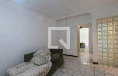 Imagem 2: Casa à Venda - Sapopemba, 6 Quartos, 240 m2