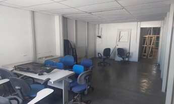 Imagem 4: Excelente galpão com total infra estrutura 700 metros quadrados