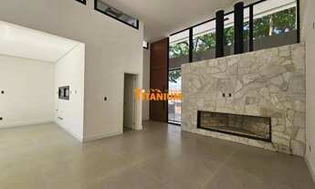 Imagem 4: Casa à venda de alto padrão em região nobre do Bairro Ideal em Novo Hamburgo, são 3 dormit