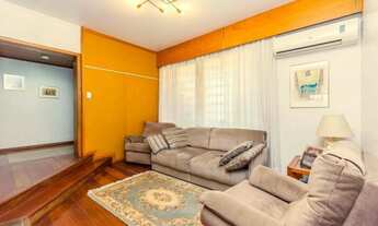 Imagem 6: Casa com 4 dormitórios, 1 suíte, 4 vagas, piscina no bairro Três Figueiras