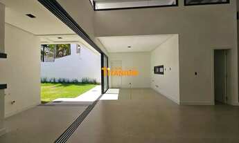 Imagem 6: Casa à venda de alto padrão em região nobre do Bairro Ideal em Novo Hamburgo, são 3 dormit