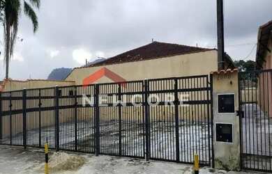 Imagem: Casa de condomínio em Rua Santa Eunice