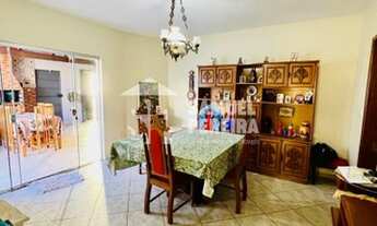 Imagem 3: Casa possui 227m² com 3 quartos sendo 1 suíte em Jardim Planalto - Goiânia - GO