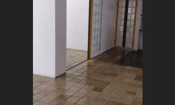 Imagem 5: Apartamento em Boa Viagem-150M²/4 Quartos/1 Suíte/3 Banheiros/Bem Localizado