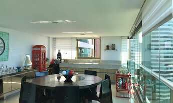 Imagem 7: Apartamento para venda tem 231 metros quadrados com 4 quartos em Barra - Salvador - BA