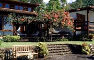 Imagem 9: Casa em condominio com vista espetacular , piscina jardim espaçoso e área gourmet