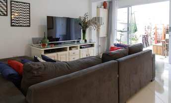 Imagem 2: Casa em Condomínio para Venda em Rio de Janeiro, Vargem Pequena, 3 dormitórios, 1 suíte, 4