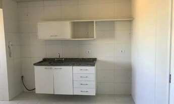 Imagem 4: Apartamento com dois quartos em frente ao terminal do pinheirinho R$ 1500,00