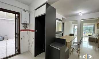 Imagem 7: Seu refúgio dos sonhos: Apartamento de 2 dormitórios com suíte, semi mobiliado e reformado