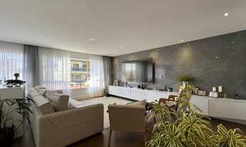 Imagem: Sobrado com 5 dormitórios à venda, 323