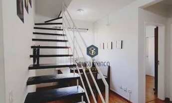 Imagem 2: Apartamento duplex mobiliado com 2 dormitórios à venda na Vila Mogilar