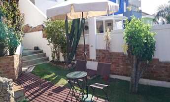 Imagem 2: Sobrado em condomínio, acesso pelo KM 26,5 da Rodovia Raposo Tavares. Condomínio com clube