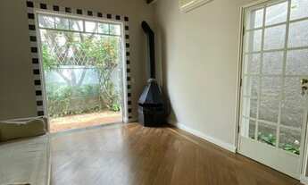 Imagem 5: CHARMOSA CASA DE VILA REFORMADA