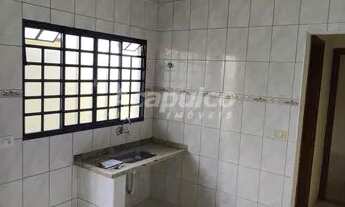 Imagem: Casa para aluguel, 2 quartos, 1 vaga, Cidade