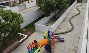 Imagem 5: Apartamento Mobiliado para aluguel possui 216 metros quadrados com 4 quartos, 4 vagas, DCE