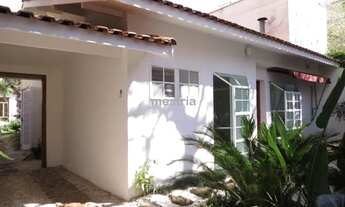 Imagem 6: Um graça de casa de vila! Para uso comercial ou residencial!