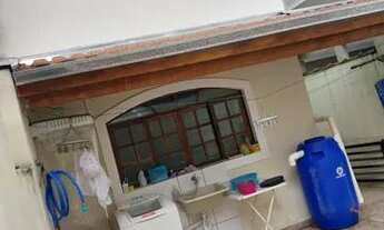 Imagem 7: Ótimo Sobrado com 03 quartos sendo 01 suíte com armários e sacada