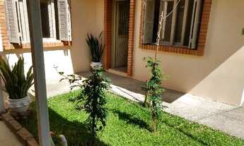 Imagem: Alugo parte inferior de uma casa próxima