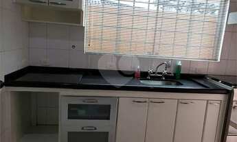 Imagem 6: Excelente sobrado com 3 suítes e 4 vagas de garagem. Aquecimento solar