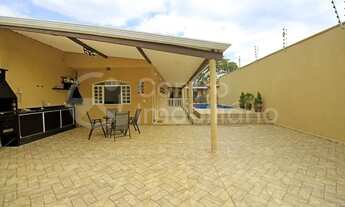 Imagem 2: CASA com piscina e 3 quartos em Peruíbe, no bairro Balneario Josedy