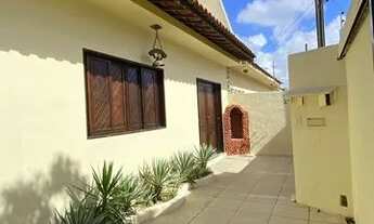 Imagem 3: Alugo Casa 4/4 sendo 3 suítes