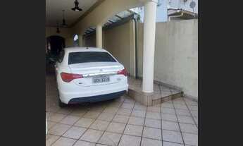 Imagem 4: Casa para empresas, 420m2, 4/4 sendo 2 suítes, ampla sala, quintal, 3 Vagas