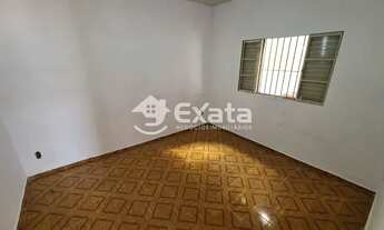 Imagem 3: Casa padrão locação Vila Fiori