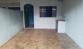 Imagem 2: Aluga-se uma casa individual