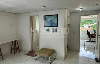 Imagem 5: Casa Térrea em Terreno com 200m2 - 4 Dorms - 2 Suítes - Super Quadra Morumbi - Aceita Pemu