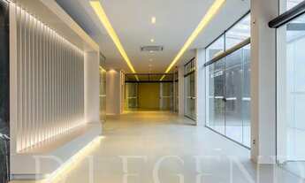 Imagem 7: Porto Alegre - Prédio Inteiro - Três Figueiras