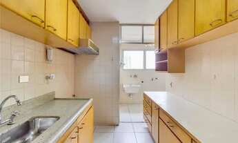 Imagem 6: Apartamento à Venda no Edifício MONTERREY no 8º Andar no Campo Belo em São Paulo/SP conten