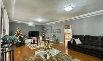 Imagem 2: Casa com 3 quartos, 243 m²