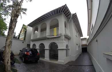 Imagem 7: Casa de Alto Padrão localizada no Jardim Paulista com 450 m2, 4 dorm