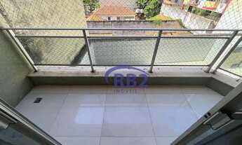 Imagem 2: Apartamento todo reformado, piso em porcelanato com 2 quartos e vaga em Icaraí