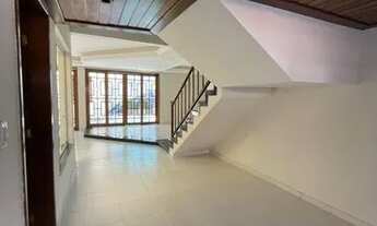 Imagem 3: Aluguel de casa-Atrás da banca-VF