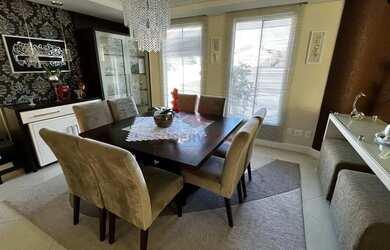 Imagem 4: Casa Alto Padrão Com 6 Suítes, à venda no Bairro Canto, em Florianópolis/SC