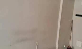 Imagem 5: Endereço nobre Méier, perto de tudo , prédio imponente, sala vazia com garagem