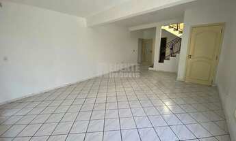 Imagem 6: Ótima casa com 4 dormitórios no bairro Rio Tavares!