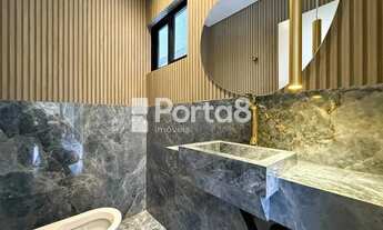 Imagem 4: Casa de Alto Padrão com 3 Suítes à Venda no Golden Park - Sofisticação e Conforto em Miras