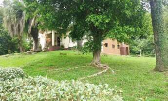 Imagem 5: CASA com 5 dormitórios à venda com 300m² no bairro Tingui - CURITIBA / PR