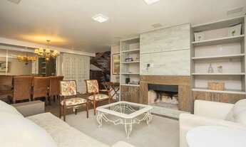 Imagem 3: Casa em condomínio mobiliada para alugar no Jardim Carvalho com 3 quartos (3 suítes