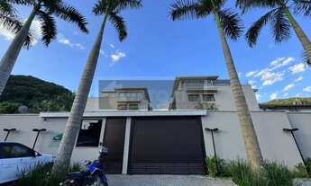 Imagem 2: Sobrado com 4 dormitórios à venda, 260 m² por R$ 2.850.000,00 - Juquehy - São Sebastião/SP