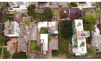 Imagem 4: Terreno Central a venda em Foz: Oportunidade Imperdível!