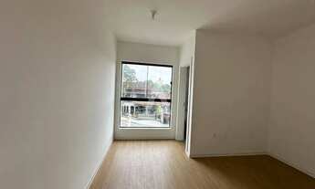 Imagem 2: 000.Sobrado Geminado com 1 suíte mais 2 quartos à venda no bairro Floresta em Joinville