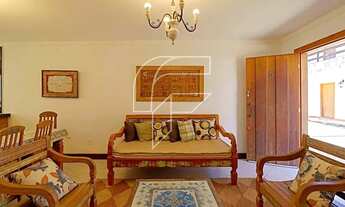 Imagem 4: Imóvel para venda possui 174 metros quadrados com 4 quartos em Meaípe - Guarapari - ES