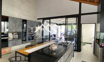 Imagem 3: Lindíssima casa térrea linda em condomínio fechado de alto padrão!