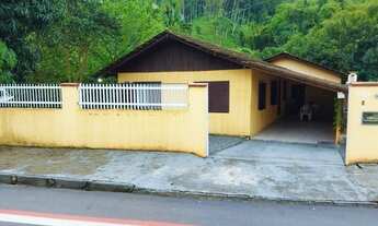 Imagem: JARAGUá DO SUL - Casa Padrão - Chico de