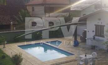 Imagem 5: Casa para Venda em Teresópolis, Tijuca, 4 dormitórios, 2 suítes, 3 banheiros, 2 vagas